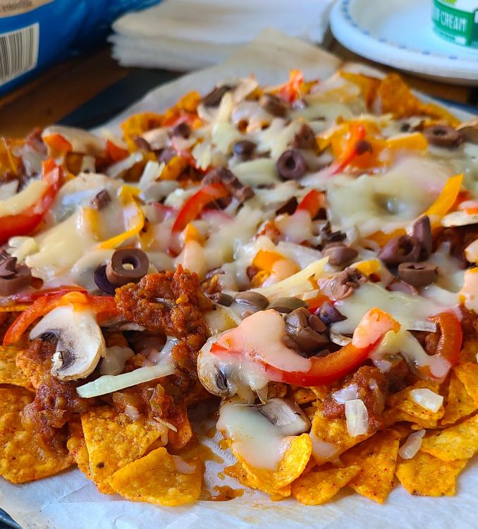 1NachosBaked.thumb.jpg.eb9d5a255a4d9bdcd498f7bca858a769.jpg